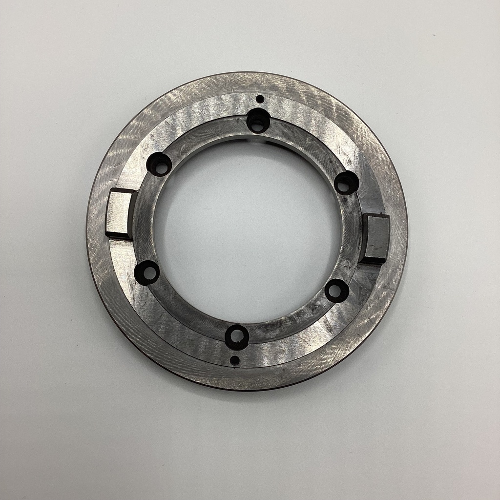 AE107045
